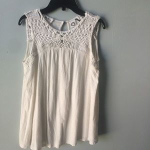 Akemi and Kin Anthropologie crochet boho top